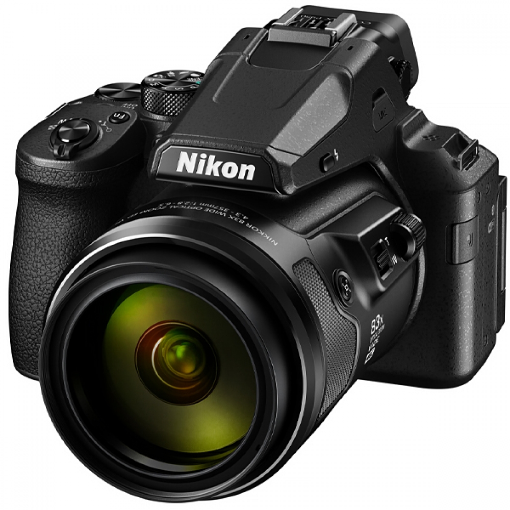 Câmera Nikon Coolpix P950 16MP de 3.2 Wi-Fi e Bluetooth - Preta